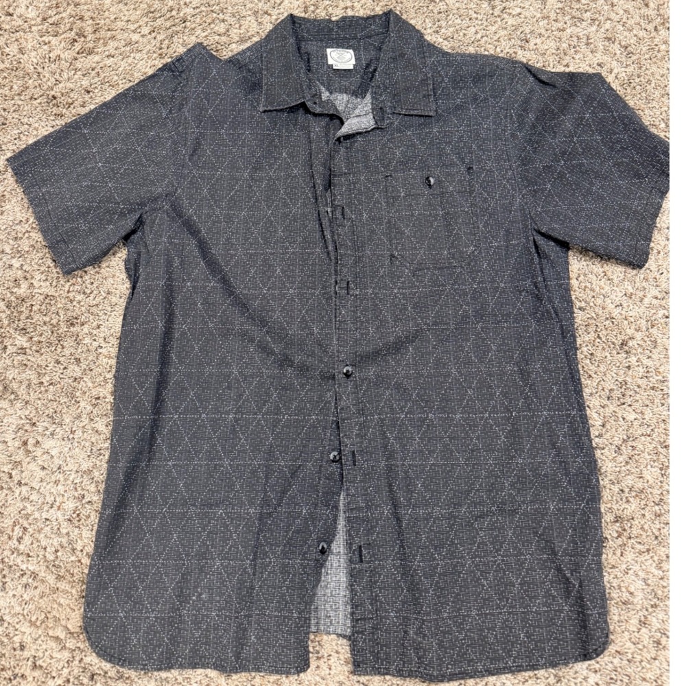 Voyager Mens XL Short Sleeve Button Down Shirt Gray Geometric Diamond Pattern